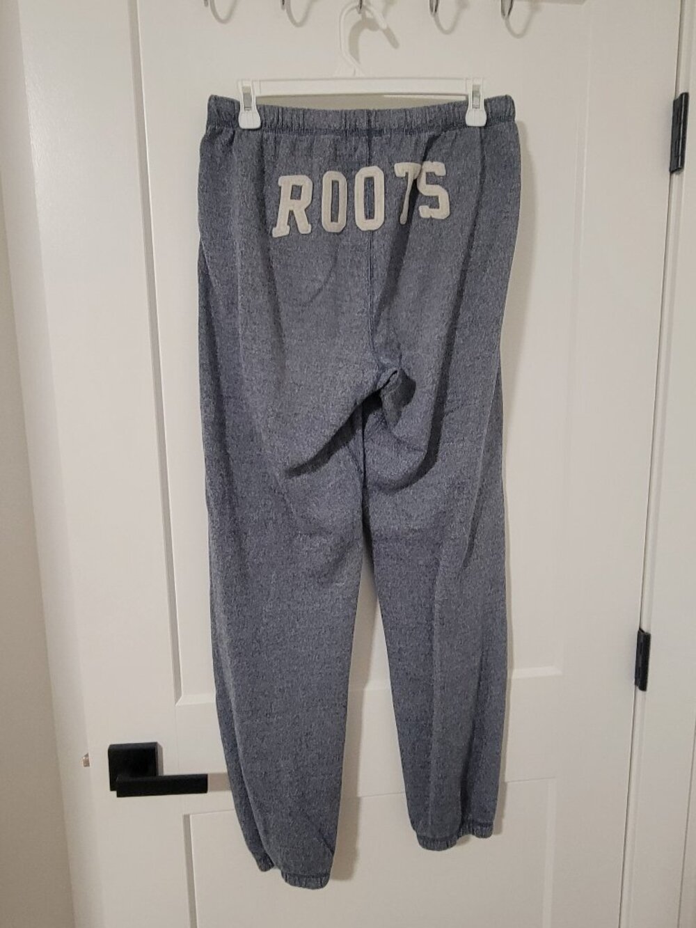 Roots Organic Original Cooper Beaver Sweatpants - Salt & Pepper / S - Picture 4 of 9